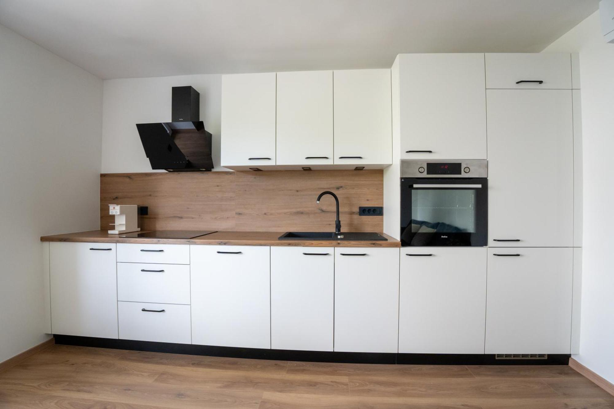 Residence Black&White Liubliana Quarto foto